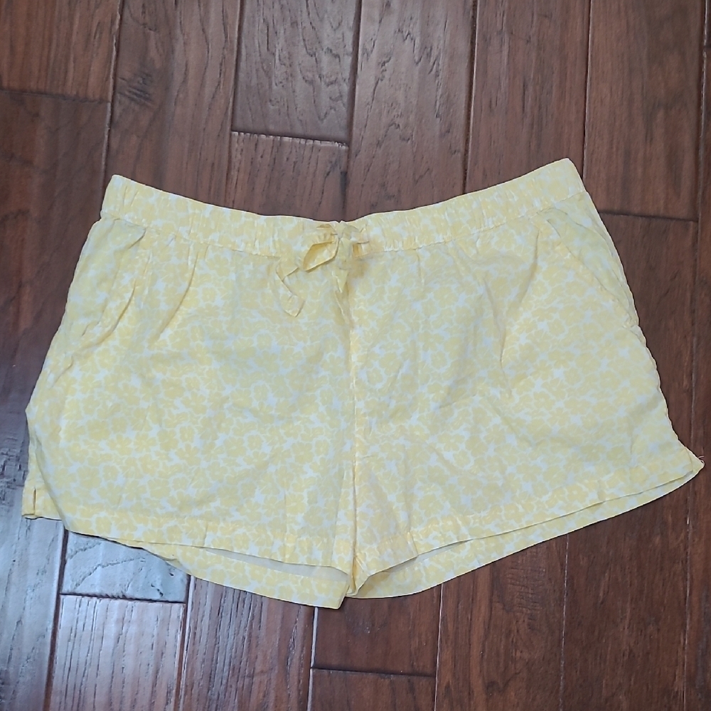 GAP Yellow & White Floral Pullon Shorts size XXL